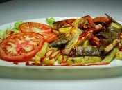 Необхідний білок та кальцій: як змінювати раціон з віком