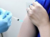 Україна в числі трьох країн випробує нову вакцину від Covid-19: потрібні добровольці