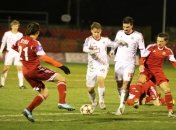 "Металлург З" все еще на дне