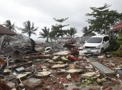 Мощное цунами в Индонезии забрало жизни более 200 граждан