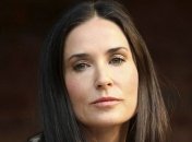 53-летняя Деми Мур шокировала общественность своим внешним видом 