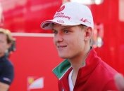 Сын Шумахера пока не может попасть в Формулу-1