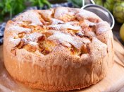 Эту шарлотку можно приготовить очень просто