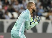 Бразильский вратарь забил невероятный гол со штрафного (Видео)