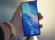 Сучасні смартфони вміють виконувати багато функцій, для чого потребують великого об'єму акумулятора