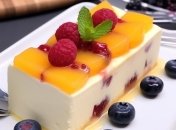 Смачний та корисний йогуртовий торт із фруктами