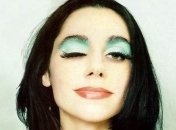 Пи Джей Харви выпустит свою первую книгу