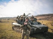 Техніка для контрнаступу прибуватиме по ходу справи