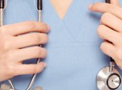 Яценюк поздравил медиков с профессиональным праздником 