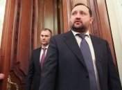 Суд принял решение по аресту имущества отца Арбузова