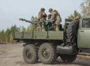 Українські воїни тримають оборону та атакують