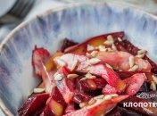 Салат виходить дуже простим і смачним