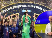 Матвей Сафонов (с кубком) и Виталий Волочай