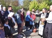 "Не верьте попам!" Фото главаря "ДНР" с семьей на Пасху рассмешили сеть