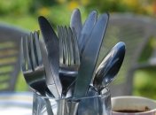 Столовые приборы
