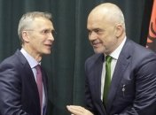 Мирные намерения: НАТО и ОБСЕ обсудили сотрудничество касательно конфликта на Донбассе