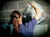 Не виносьте сміття увечері