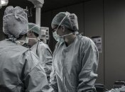 Без операций не обходится: врач рассказал о новом осложнении после коронавируса