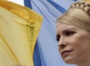 Тимошенко призвала убрать все, что мешает единению на Евромайдане.