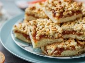 Тертий пиріг з варенням - простий рецепт