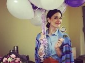 Выходные звездных мам: Ефросинина занимается благотворительностью, а Осадчая колдует на кухне