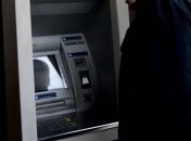 На Тернопольщине ограбили банкомат с помощью болгарки