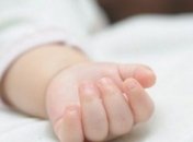 На Днепропетровщине мать так избила 3-летнюю дочь, что девочке понадобилась трепанация черепа