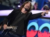 Дейв Грол снял клип (Видео)