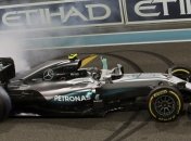 "Мерседес" огласил дату подписания второго пилота команды