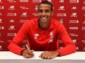 Ливерпуль продлил основного защитника