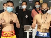 34-летний экс-чемпион поставил соперника на колено (видео)