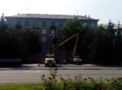 В Дружковке демонтировали памятник Ленину (Фото, Видео)