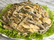 Мясной салат