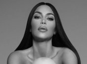 Кім Кардашян опублікувала відео свого повсякденного макіяжу (Відео)