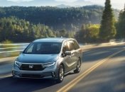 По-скромному: Honda представила обновления для минивэна Odyssey