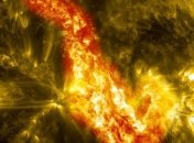 Мощная вспышка произошла на Солнце, за ней последует магнитная буря