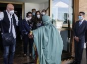 Похищенная в Кении итальянка вернулась домой