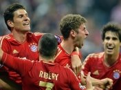 Лига чемпионов. "Бавария" громит "Барселону"