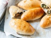 Саме такі пиріжки готували наші бабусі