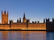 Британская полиция изъяла надувную женщину у водителя 