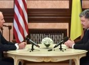 Порошенко провел телефонный разговор с Байденом