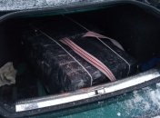 Пограничники со стрельбой пытались остановить контрабандистов на Буковине