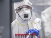 В Украине подтвердили более 390 случаев COVID-19 за сутки