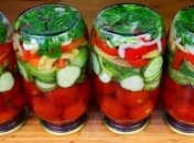 Універсальне овочеве рагу на зиму доречно завжди