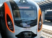 Укрзализныця восстанавливает железнодорожное сообщение со Львовом