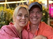 "Упал-очнулся-повреждение связки": Лилия Ребрик похвасталась, что теперь ее муж будет постоянно носить ее на руках