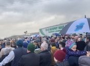 Сотни противников Brexit собрались на границе Ирландии