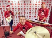 Петр Чех снова в ударе: вратарь сыграл на барабанах (Видео)