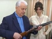 Кравчук признался, что выйдет против России с оружием не один (видео)