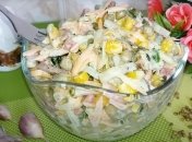 Легкий в приготовлении салат "Хрустящая минутка"